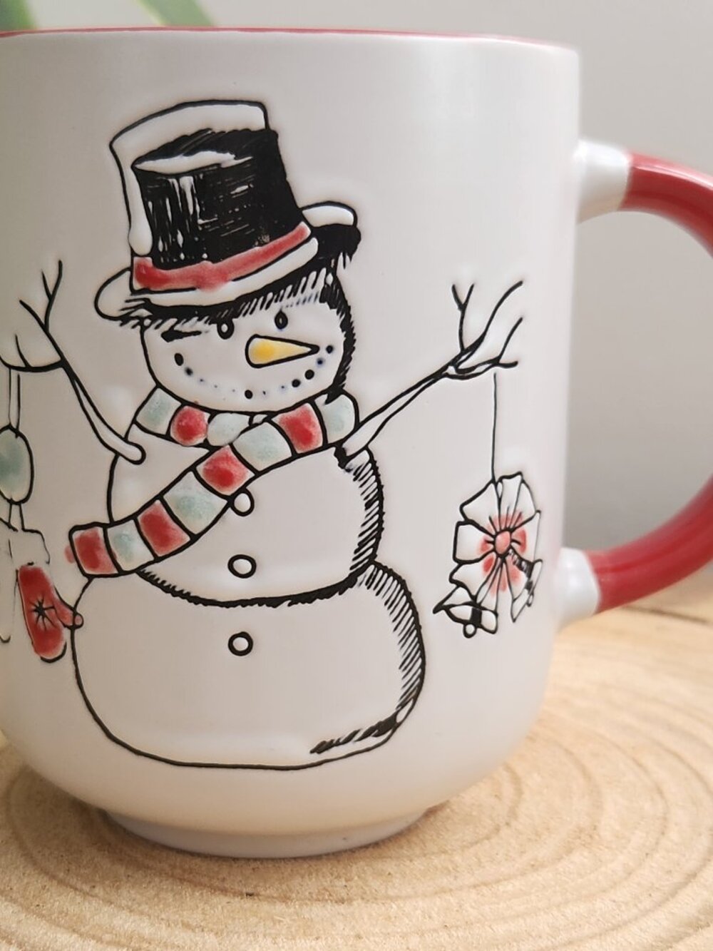 Spectrum Designz Snowman Ceramic Coffee Mug Red Interior Embossed Christmas
